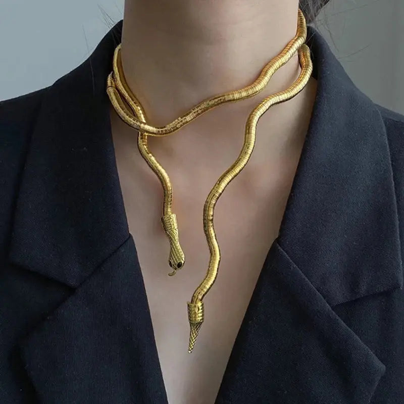 Collar Multifuncional Serpiente Rebelde